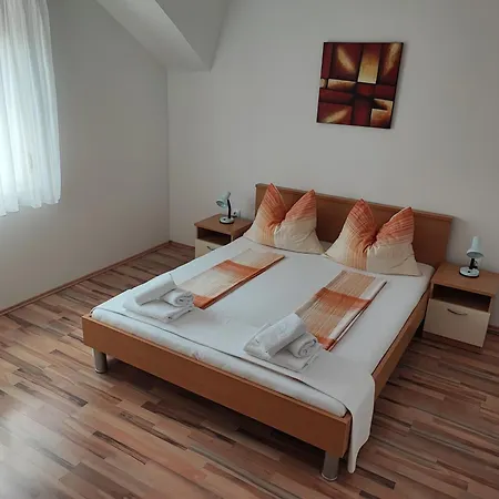 Apartments Antonella Betina  Exterior photo