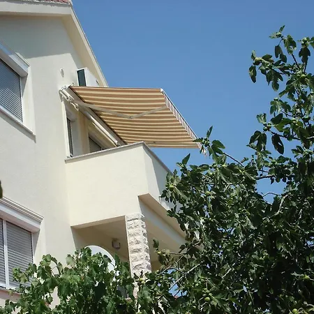 Apartments Antonella Betina  Exterior photo